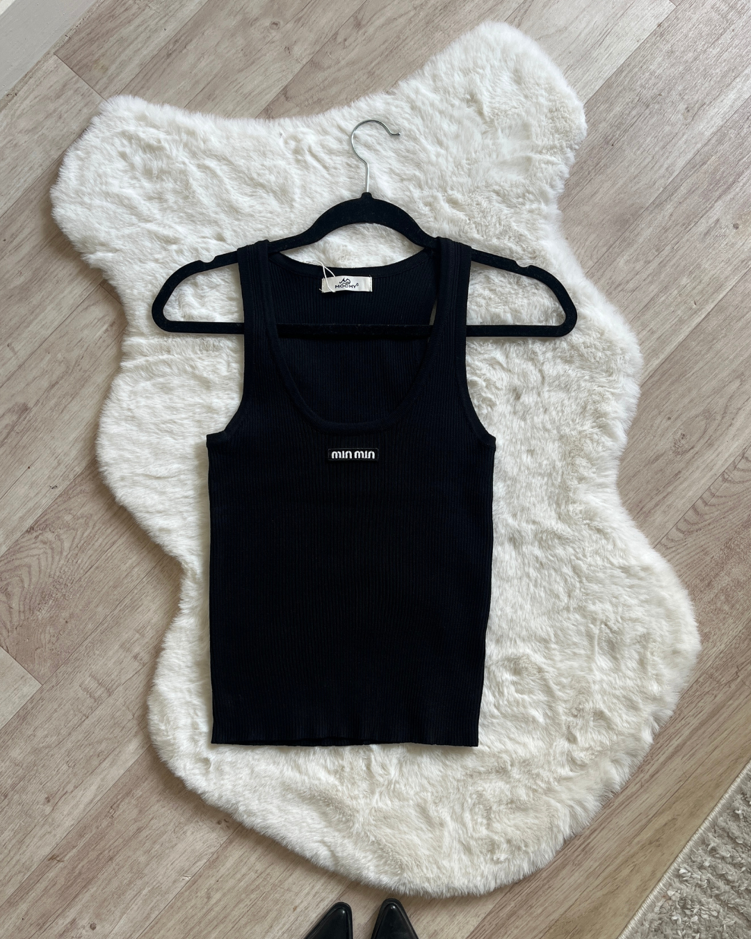 Top minimaliste | Black Angel